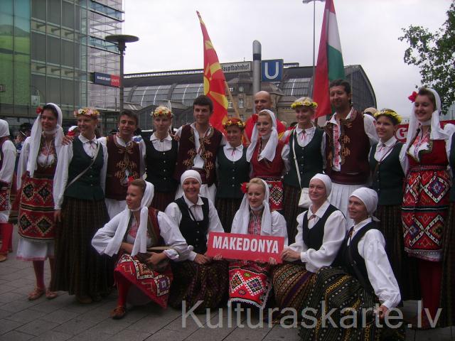 Jauniešu deju kolektīvs "Jezga" festivālā Vācijā